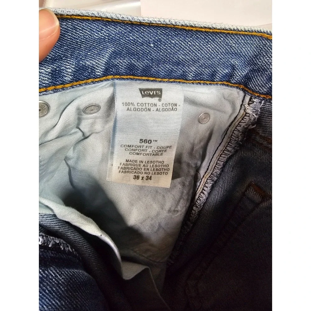 Levi's 560 Comfort Fit Jeans Men 36x34 Blue Denim Cotton Medium Wash Tapered Leg